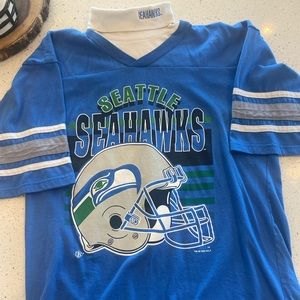 Vintage / Retro Seahawks shirt